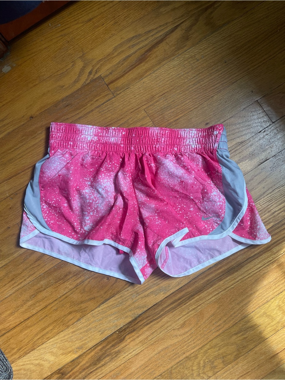 Nike Women's Pink Speckled Athletic Running Shorts Size M